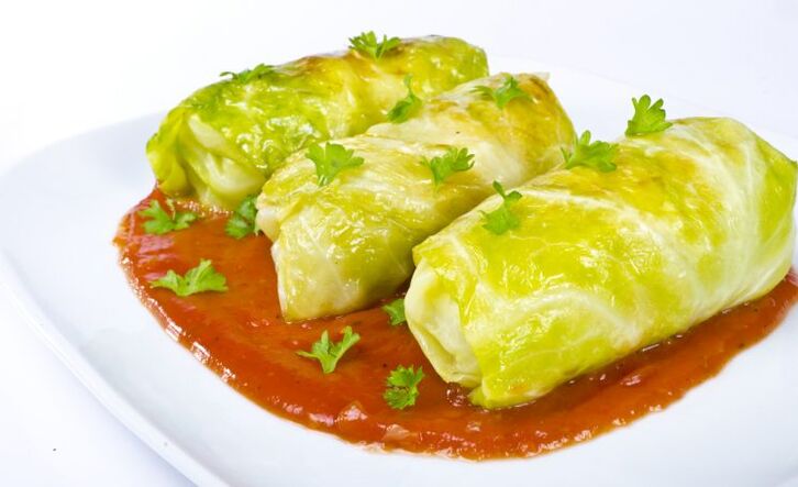 With gout, a hearty dish will be pike-perch rolls with cottage cheese in Chinese cabbage